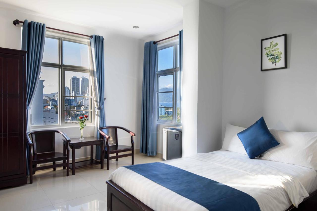 Tehana Beach Hotel Da Nang Exteriör bild